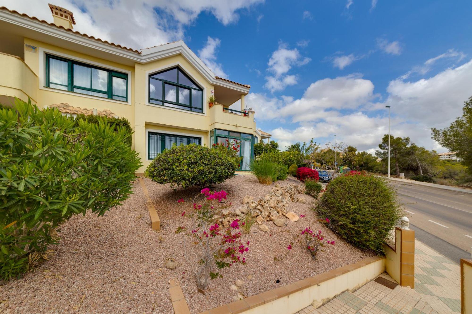 Super Cosy House Next To The Golf Holiday home *
